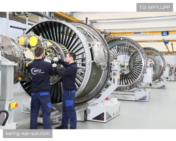 武汉三镇引进新型运动恢复舱，主教练表示旨在应对一周双赛的高压战术消耗